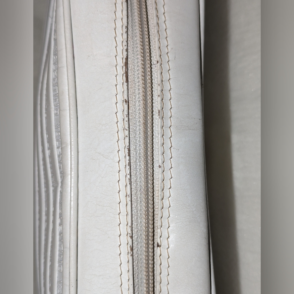 Mario Valentino Clutch Bag V Mark Leather White GUC - Picture 2 of 14